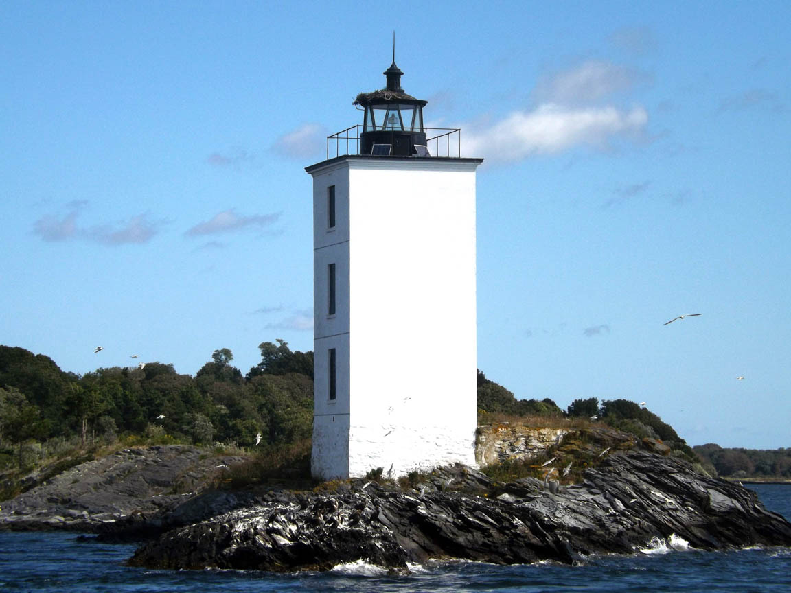 Dutch Island Lighthouse