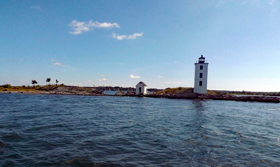 Dutch Island Lighthouse