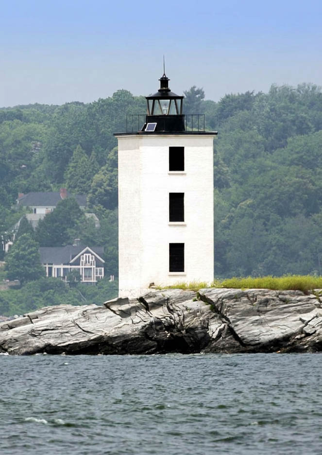 Dutch Island Lighthouse