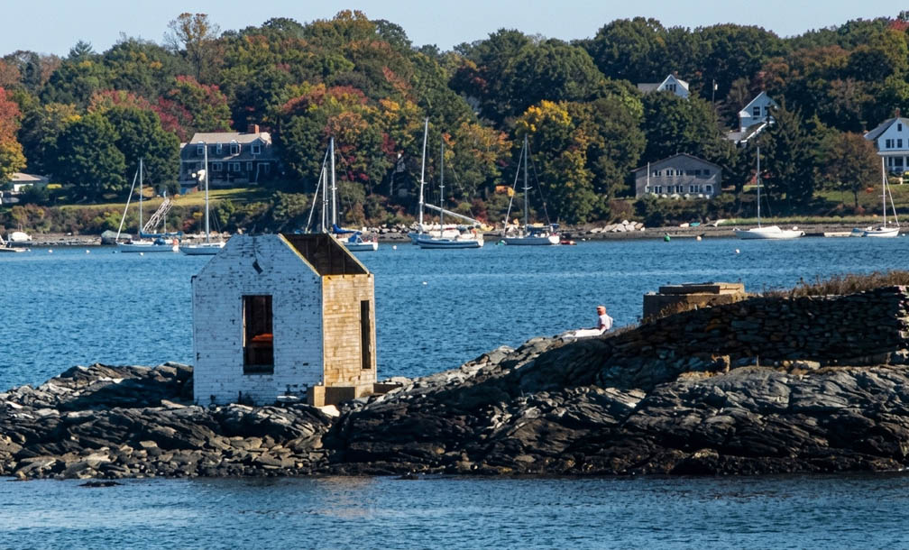 Dutch Island Lighthouse