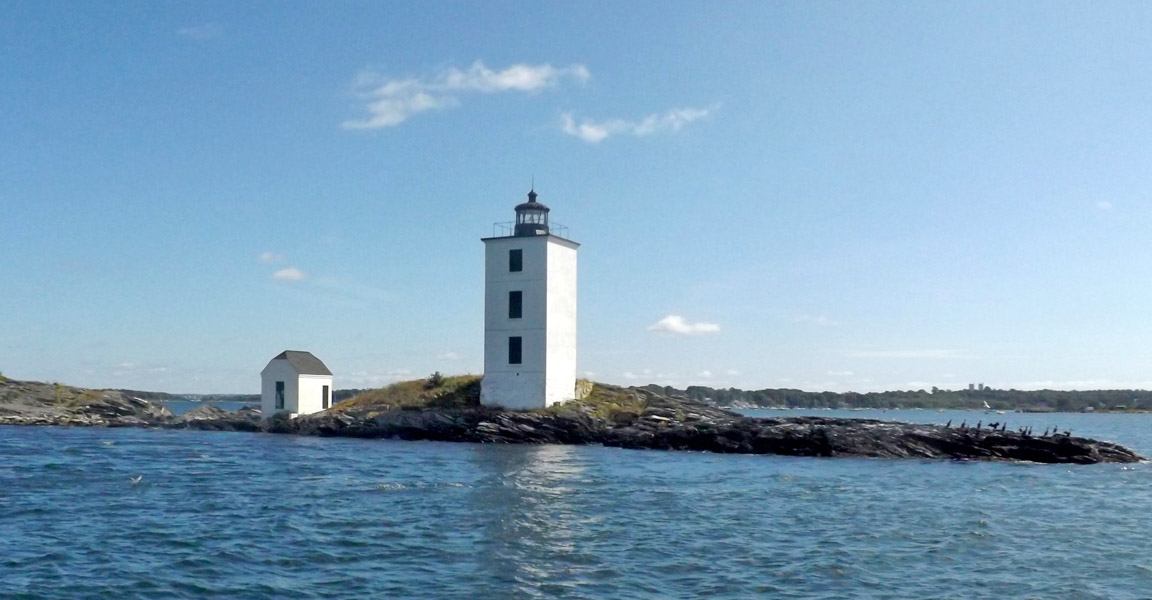Dutch Island Lighthouse