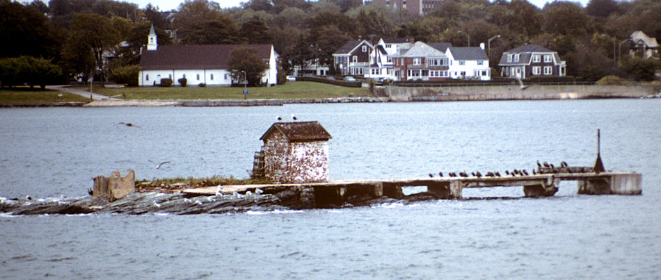 Gull Rocks Lighthouse's Base and Landing Pier