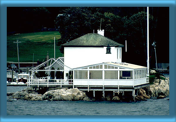 Lime Rock Lighthouse (Ida Lewis Yatch Club)