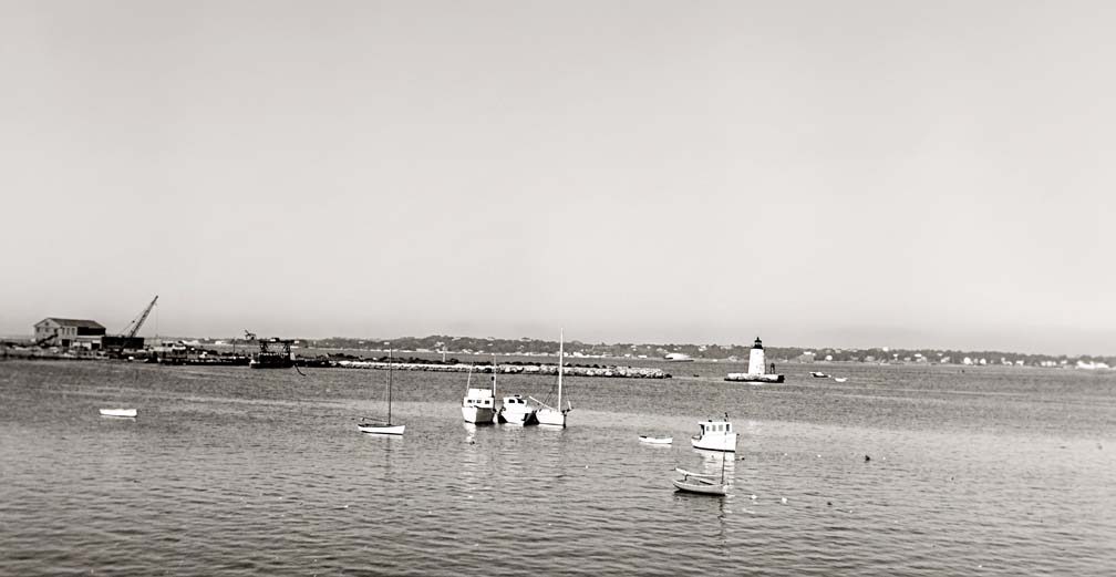 Newport Harbor Lighthouse width = 